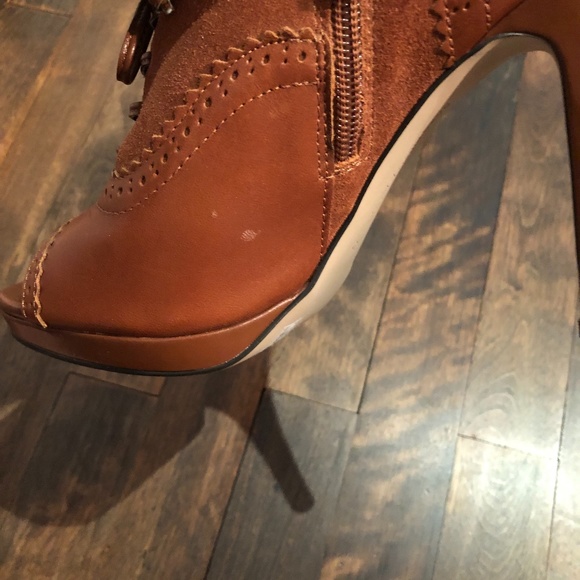 Open toe Oxford high heel shoe - Picture 9 of 9